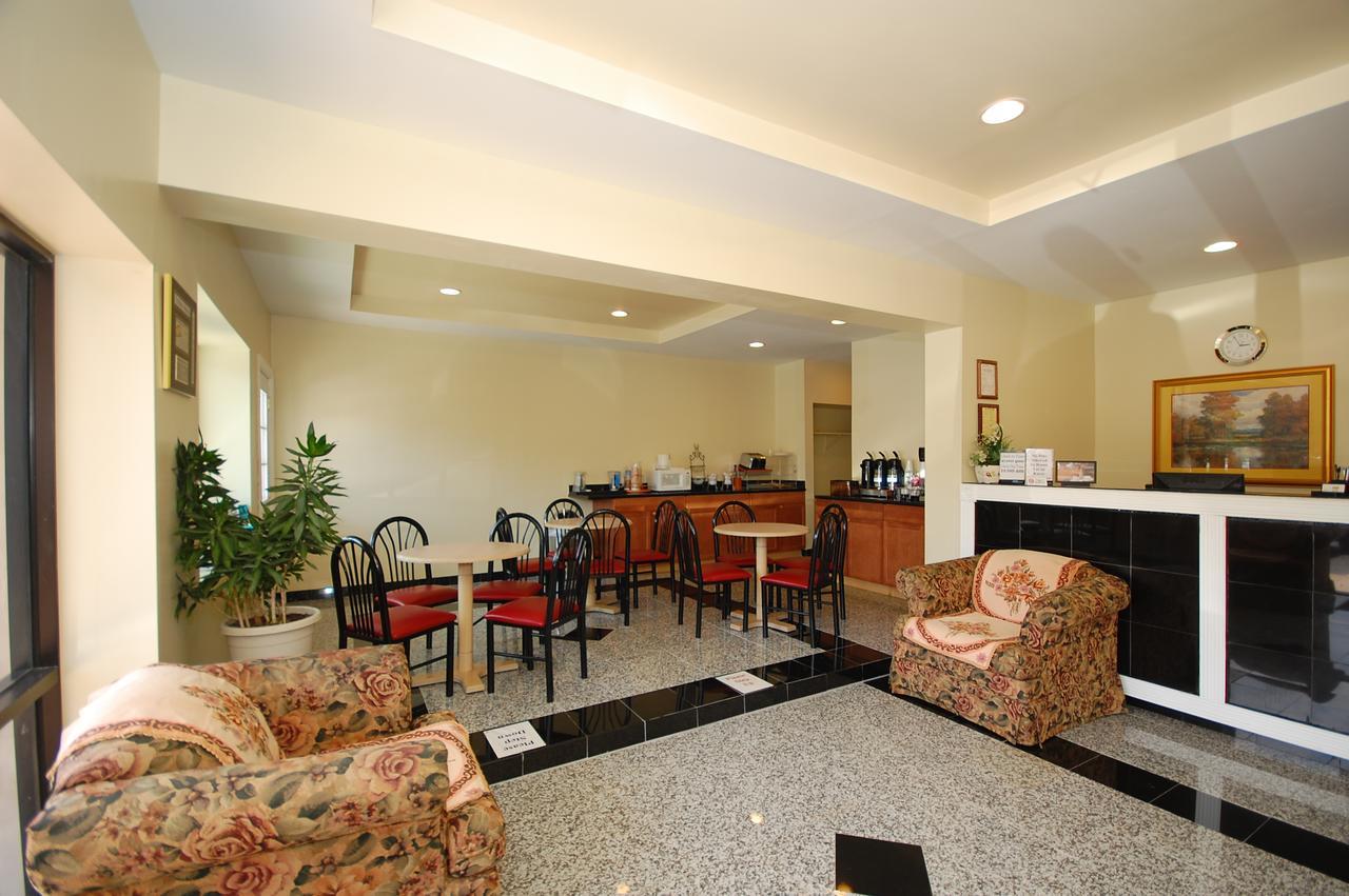 Millville Motorsports Inn And Suites ภายใน รูปภาพ